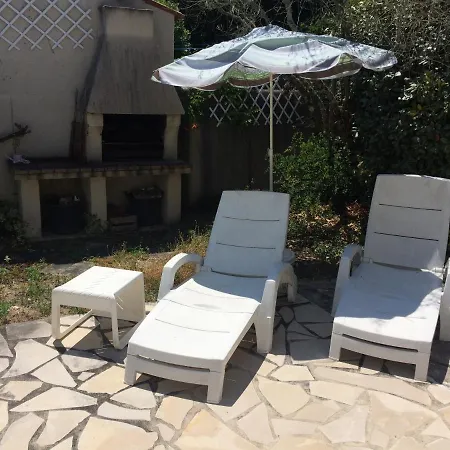 La Maisonnette Des بيت للعطل *